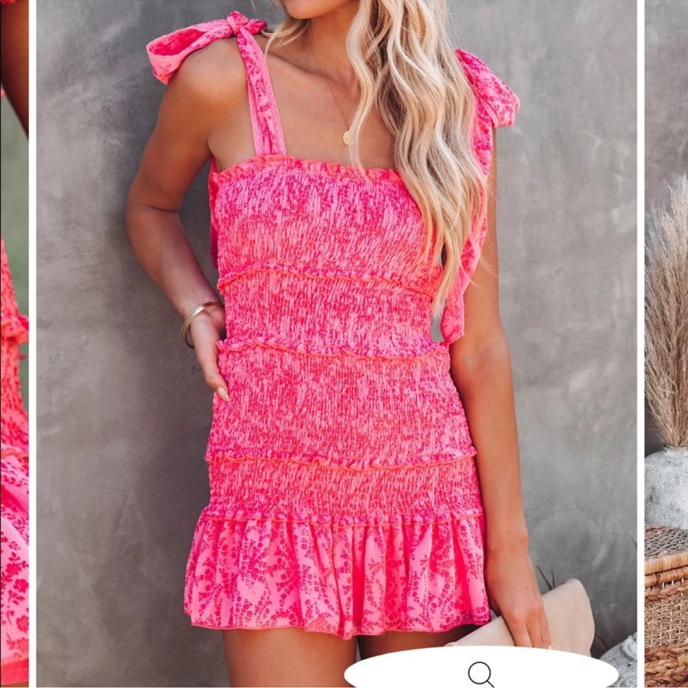 NWOT - Pink Lily Smocked Floral Dress